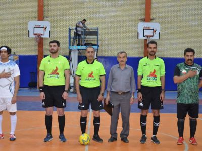 افتتاح دومین دوره مسابقات فوتسال داخلی گروه صنعتی کیسه‌بافی اصفهان